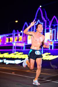 BIB: 200
                            <button type="button" onclick="openModal(22860860)" class="btn btn-primary btn-sm float-right btn-popup" data-toggle="modal" data-target=".modal-high-quality">
                        <i class="fas fa-shopping-cart"></i> Add to Cart
                    </button>
                                            <button type="button" onclick="isThisMe(22860860, true)" class="btn btn-success btn-sm float-right btn-popup btn-isme hidden" data-toggle="tooltip" data-placement="bottom" title="นี่คือรูปของคุณใช่ไหม คลิกที่นี่เพื่อเอาเข้าอัลบั้ม">
                        <i class="fas fa-plus"></i> Add to album
                    </button>
                    <button type="button" onclick="isThisMe(22860860, false)" class="btn btn-warning btn-sm float-right btn-popup btn-isnotme hidden">
                        <i class="fas fa-ban"></i> Remove from album
                    </button>